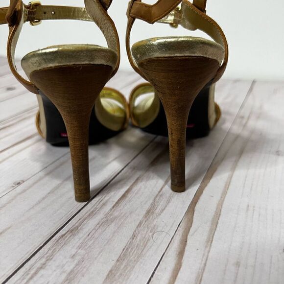 Isaac Mizrahi Isbelle Gold Tan Leather Woven Strap Heels - Picture 6 of 10